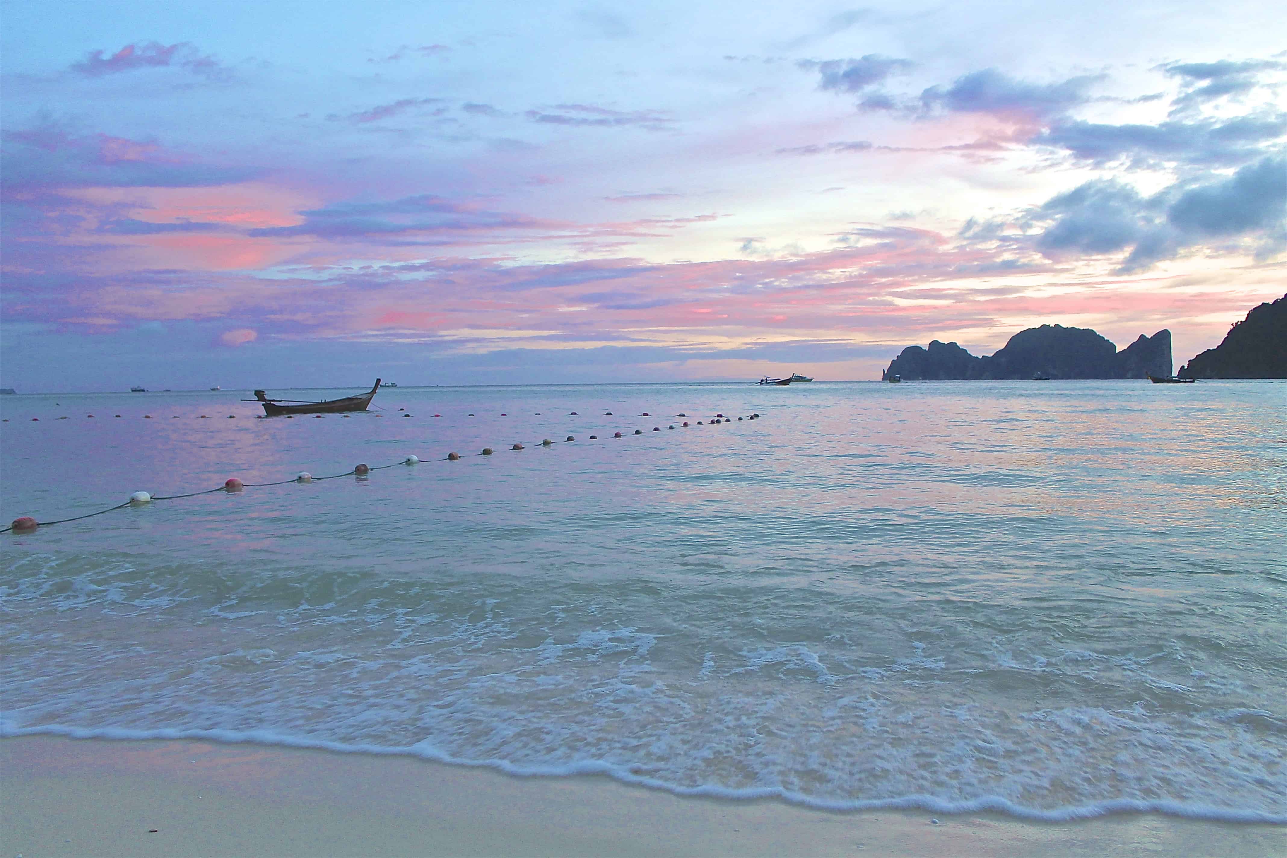 PHOTOS TO INSPIRE YOU TO VISIT THAILAND | THE REPUBLIC OF ROSE