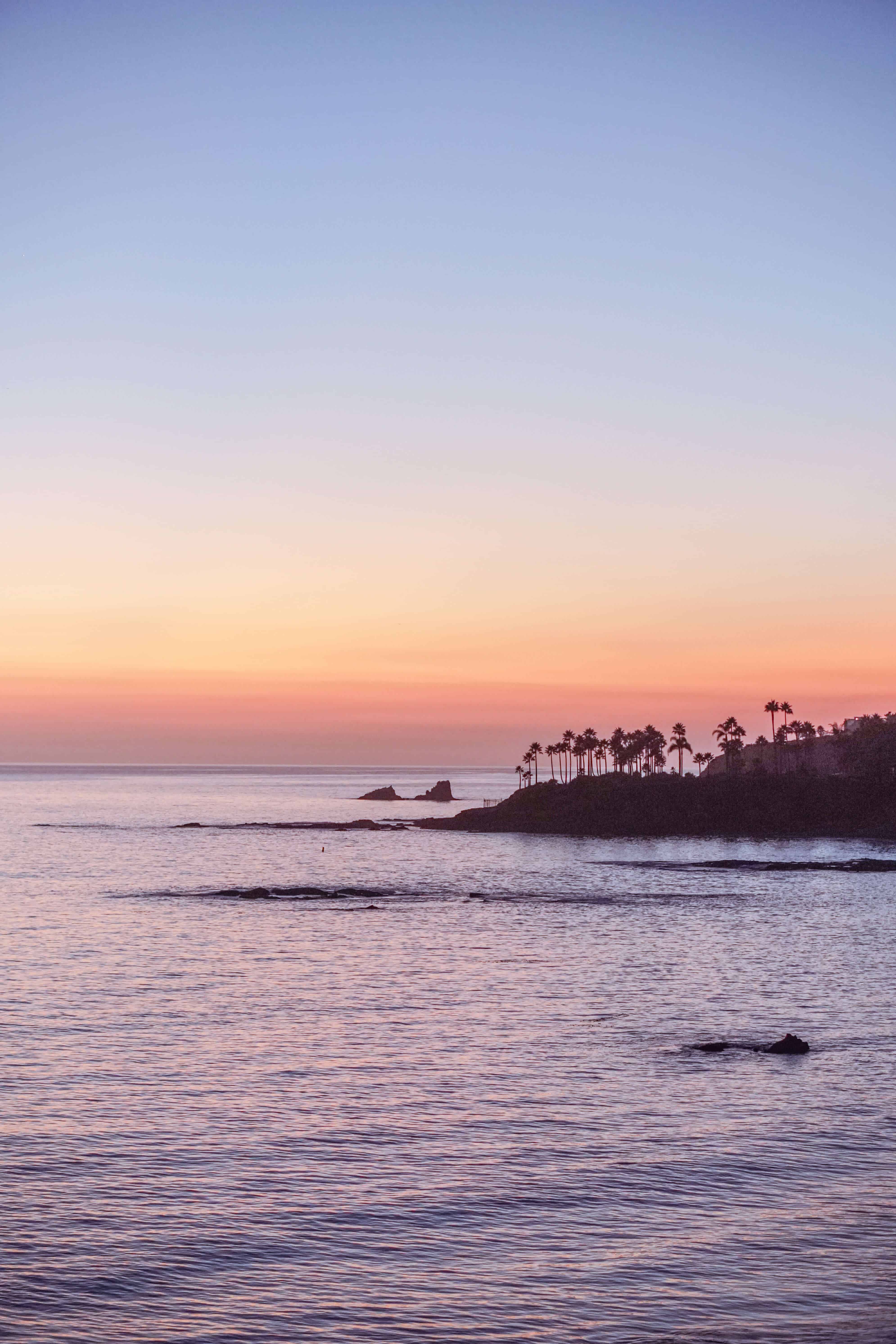 The Ultimate Guide to Laguna Beach California | Laguna Beach Sunset | The Republic of Rose | #LagunaBeach #California
