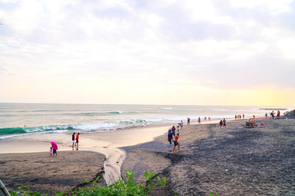 Lounging at The Lawn Canggu | The Republic of Rose