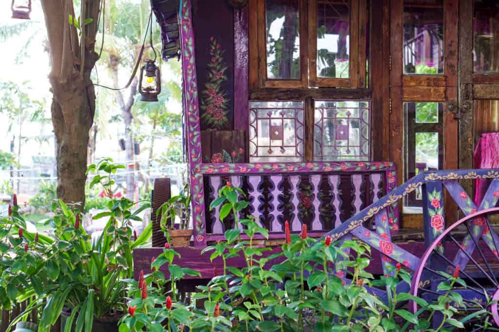 Lounging at La Laguna Canggu | The Republic of Rose