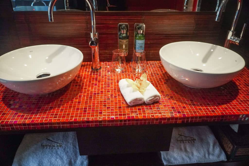STAYING AT THE BUDDHA-BAR HOTEL IN PRAGUE | The Republic of Rose