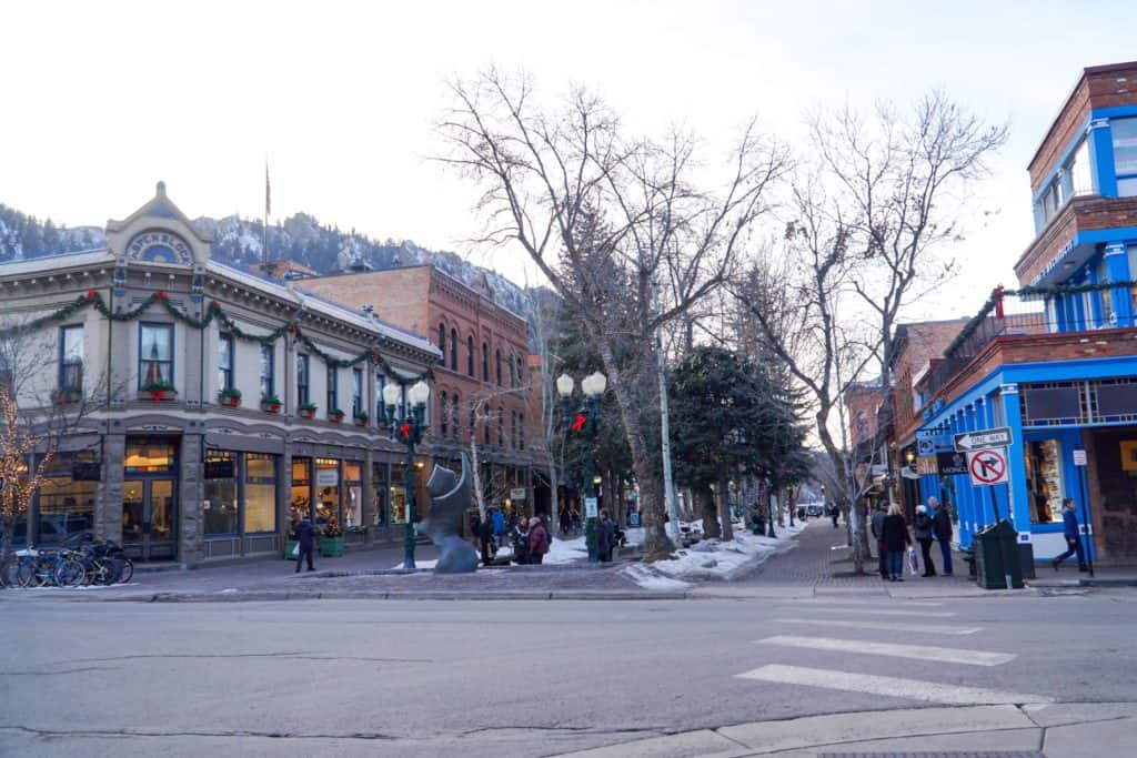 The Ultimate Guide to Aspen Colorado | The Republic of Rose