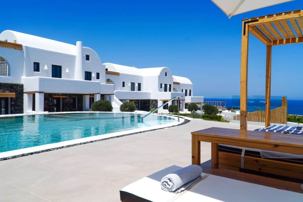 Staying at Elea Resort in Oia | The Republic of Rose