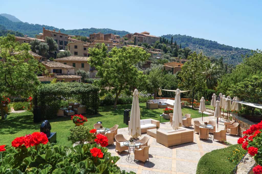 Staying at Belmond La Residencia in Deia, Mallorca | Restaurant | The Republic of Rose