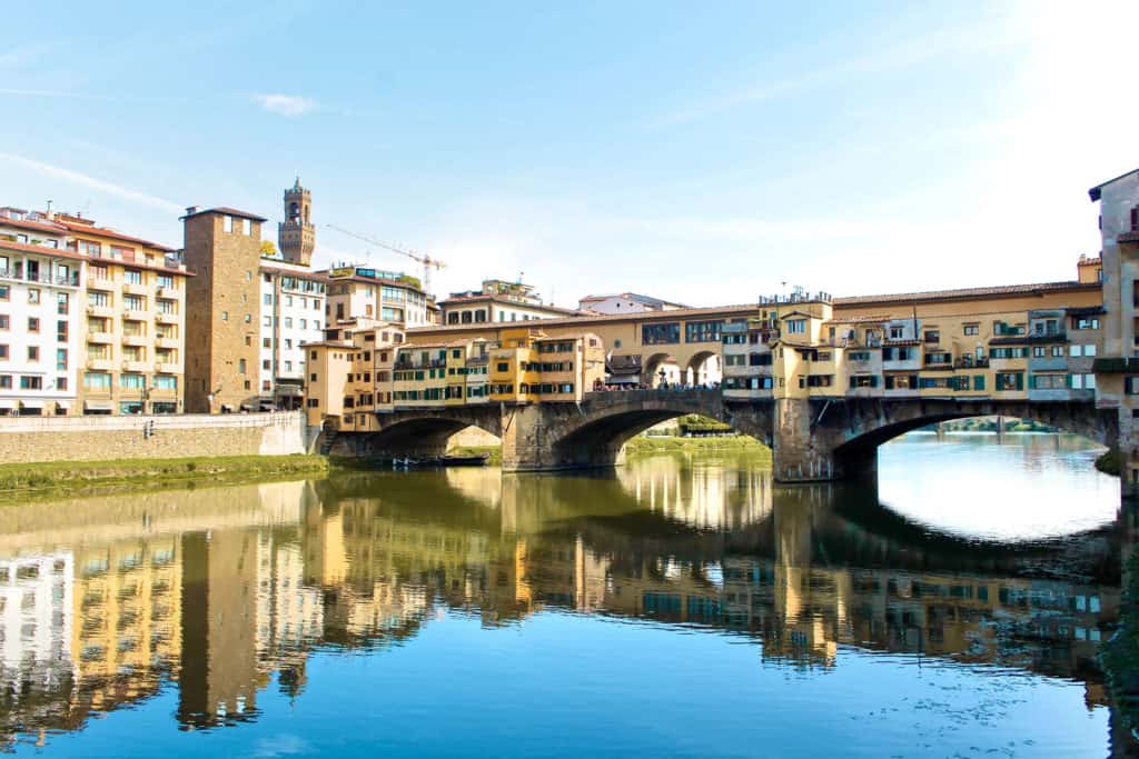 The Ultimate Guide to Florence Italy | Ponte Vecchio | The Republic of Rose | #Florence #Italy #Tuscany #Europe #Travel