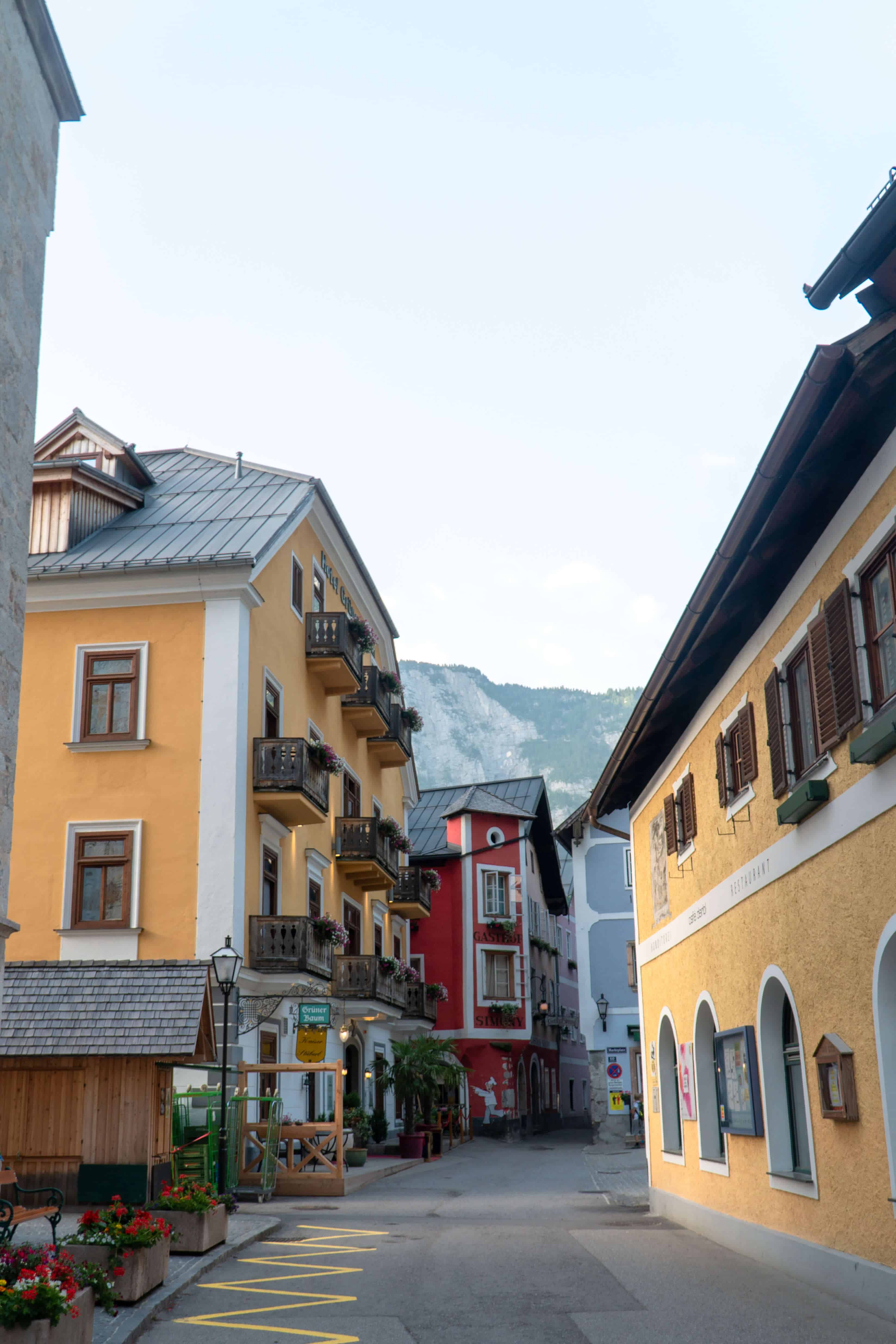 The Ultimate Guide to Hallstatt Austria | Town views | The Republic of Rose | #Hallstatt #Austria #Europe #Travel