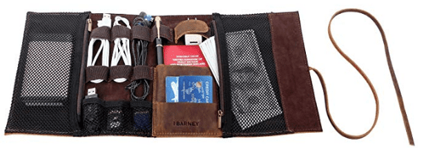 The Holiday Travel Gift Guide for Men | Leather Cord Organizer | The Republic of Rose | #Travel #GiftGuide #Holidays #Christmas