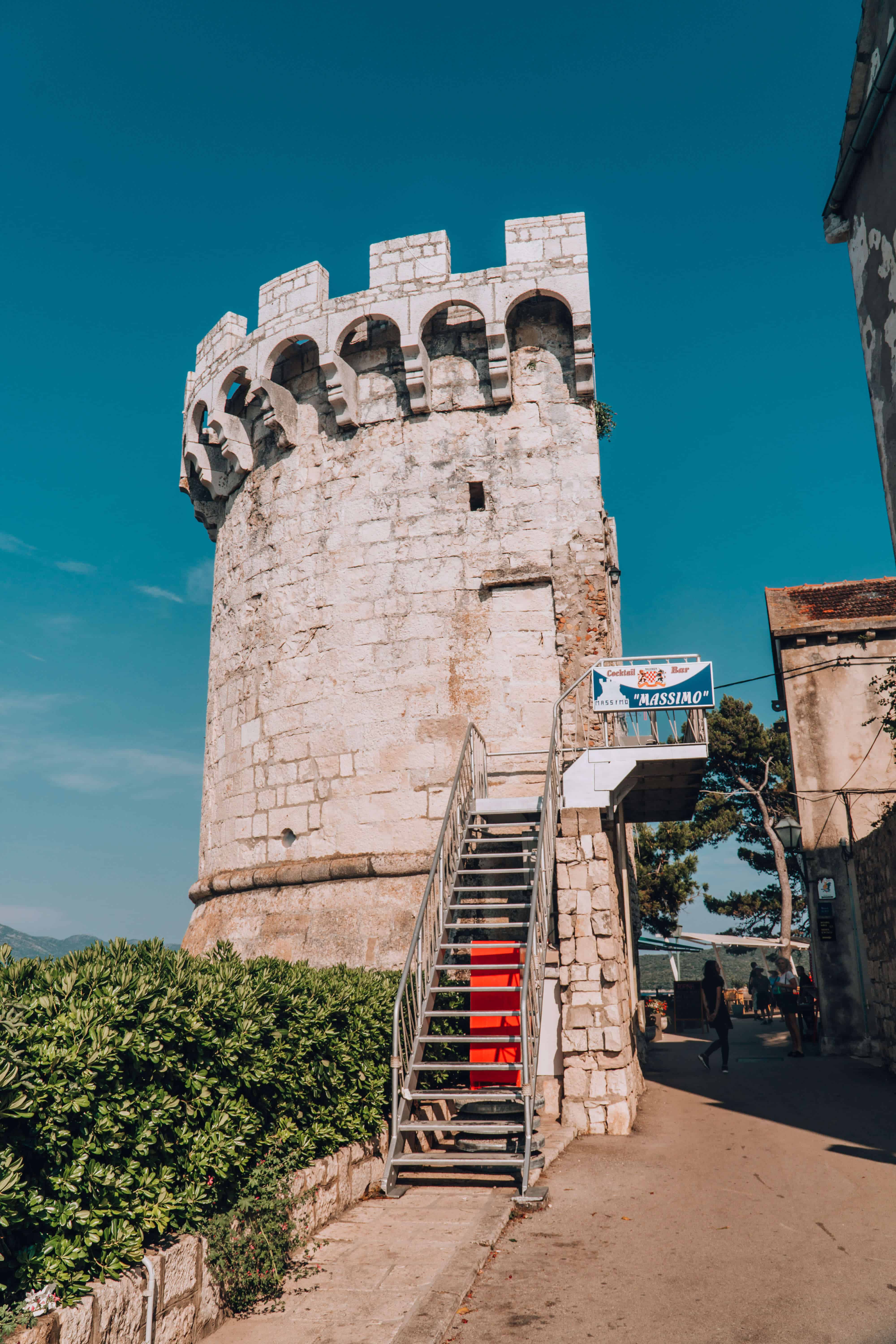 HOW TO SPEND ONE DAY IN KORCULA, CROATIA | Massimo Cocktail Bar | The Republic of Rose