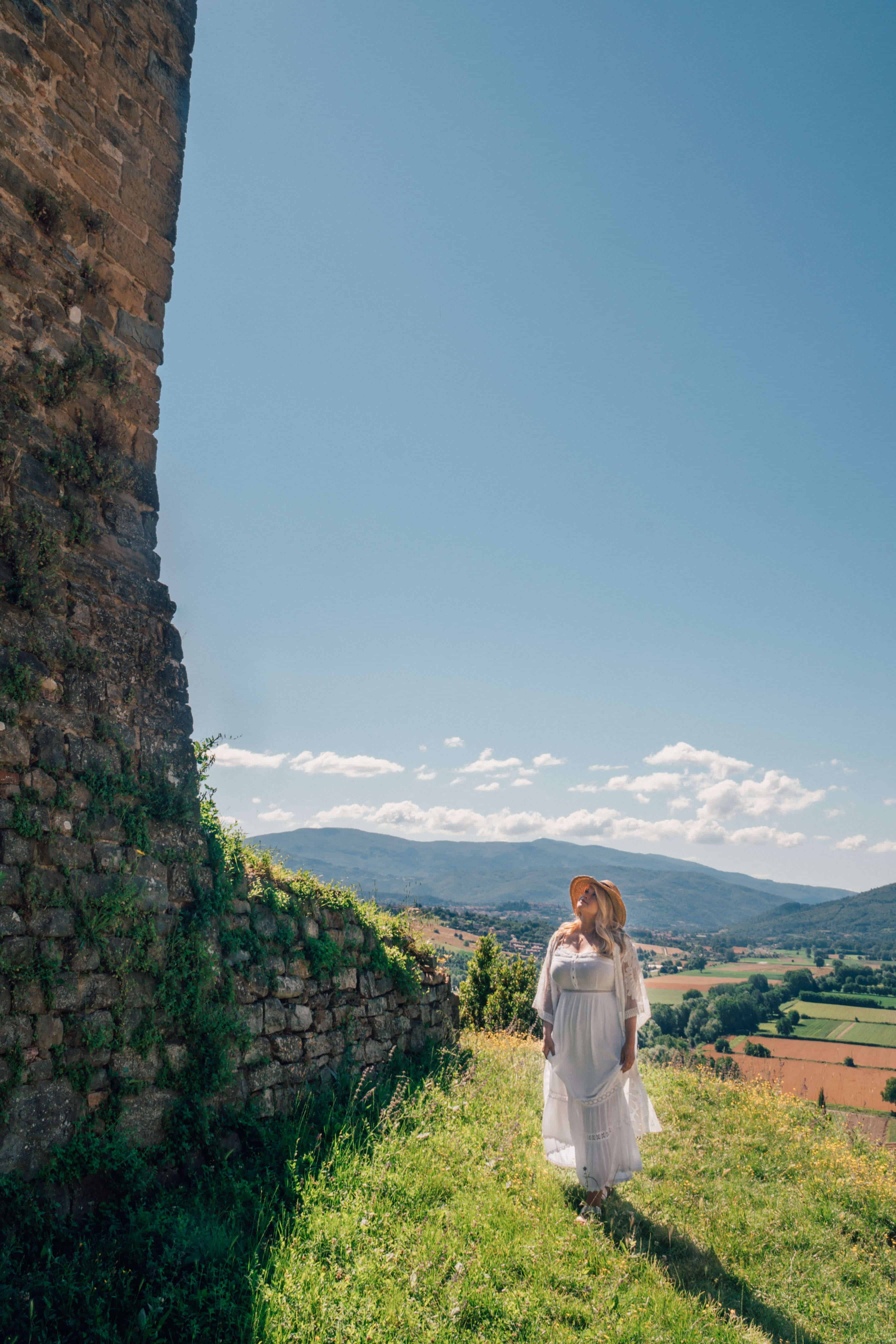 Poppi Castle | Tuscany, Italy in 20 Photos | The Republic of Rose