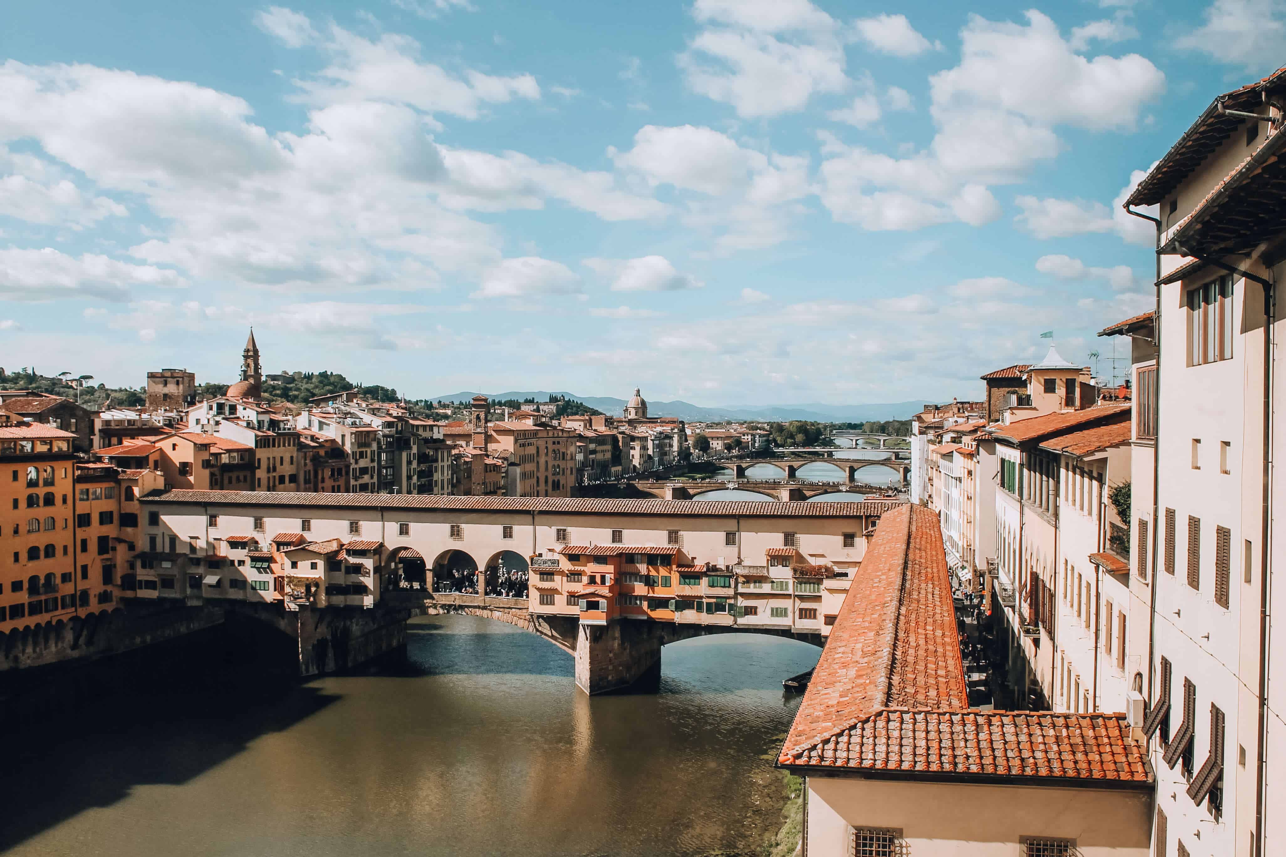 Ponte Vecchio | Tuscany, Italy in 20 Photos | The Republic of Rose