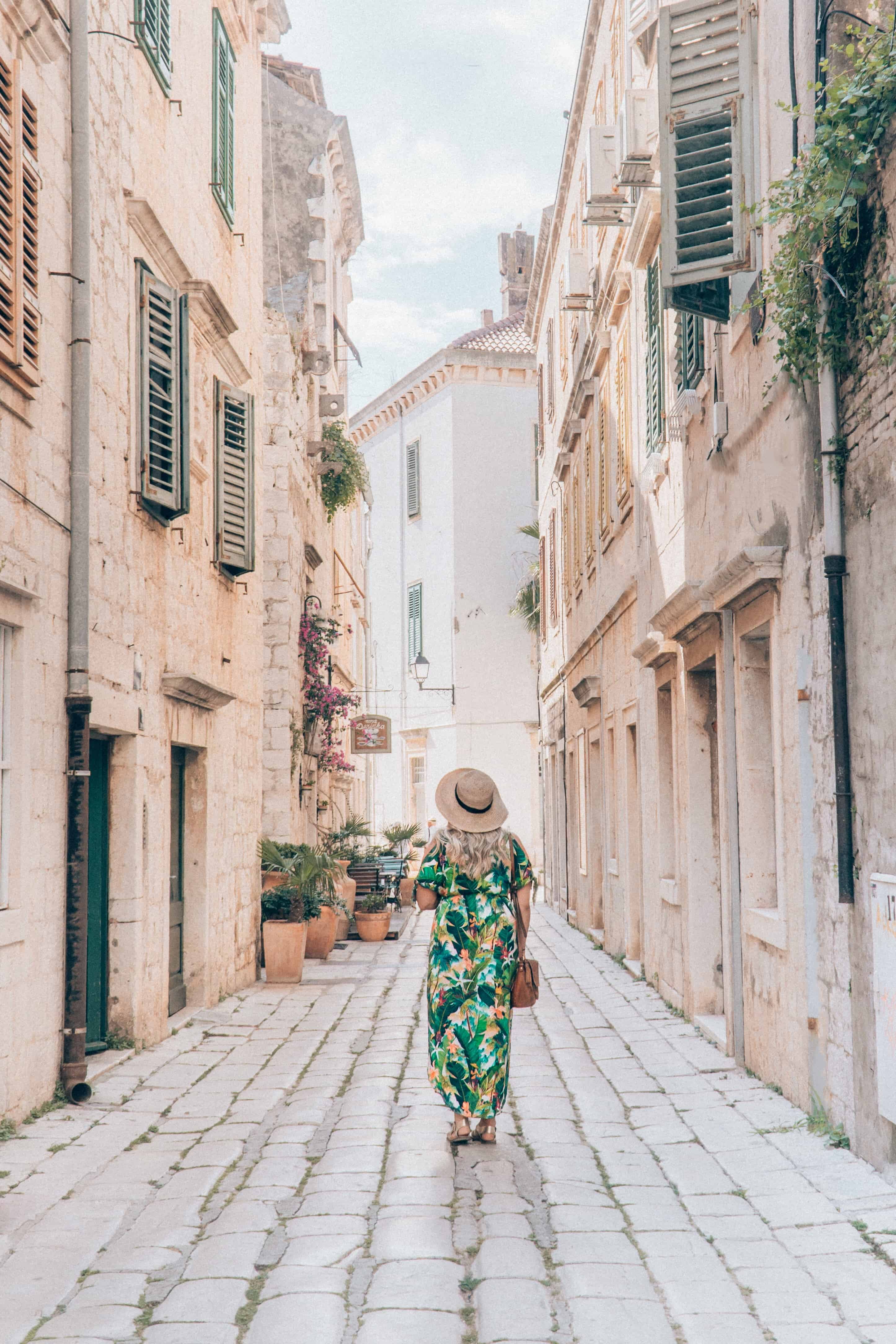 HOW TO SPEND ONE DAY IN VIS CROATIA | Strolling through Vis town | The Republic of Rose