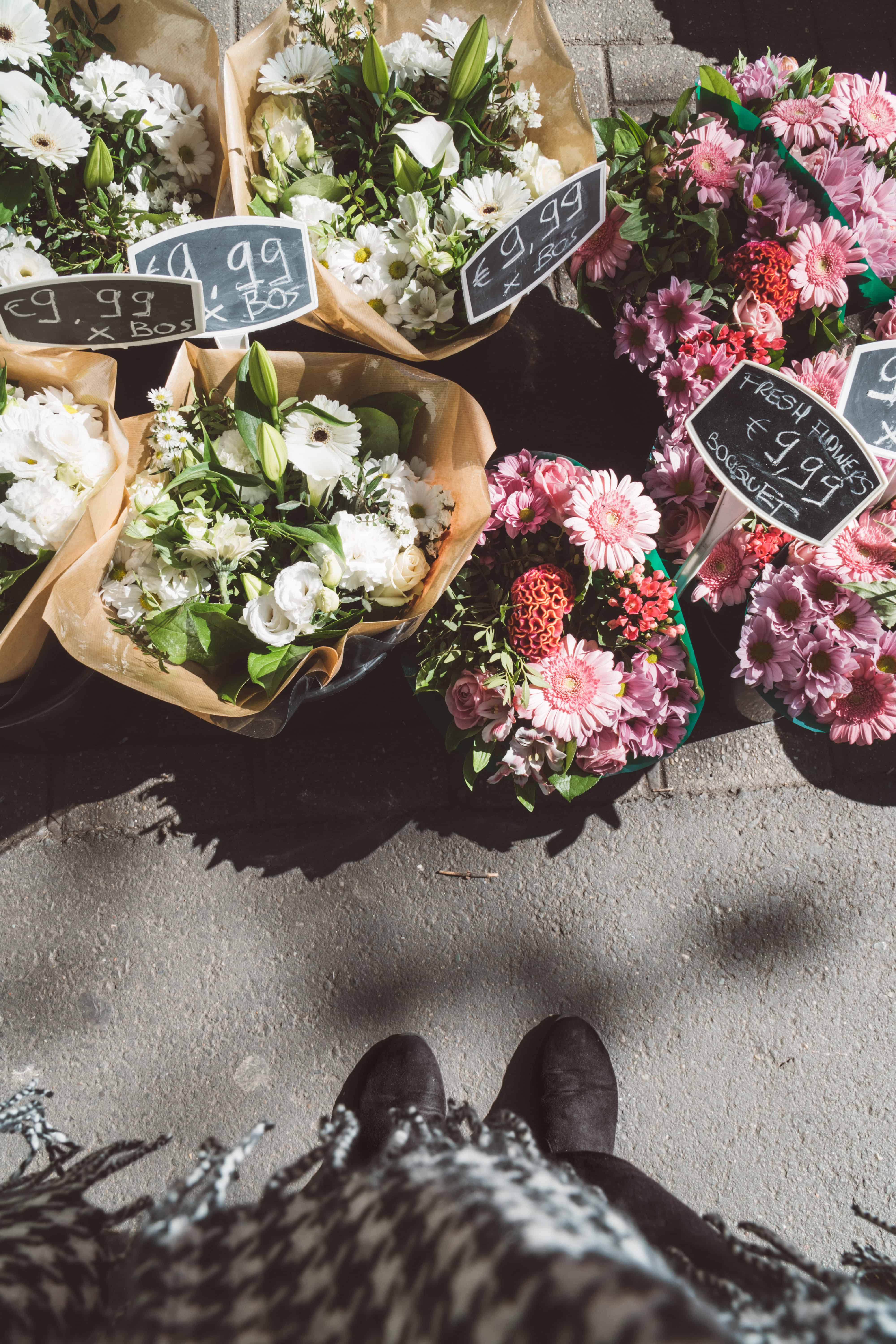 Flower market | THE ULTIMATE GUIDE TO AMSTERDAM NETHERLANDS | The Republic Of Rose