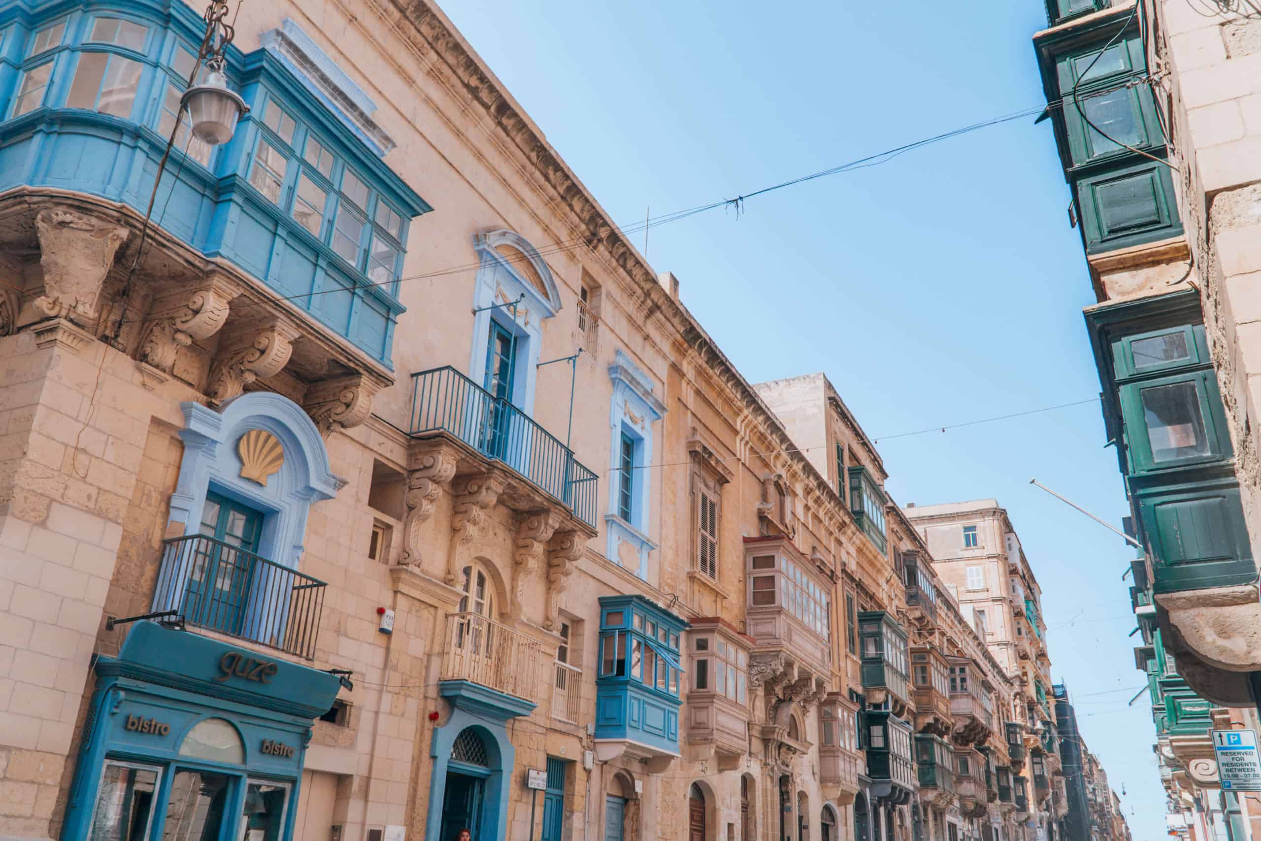 Balconies in Valletta | The Perfect 5 Day Malta Itinerary | The Republic of Rose