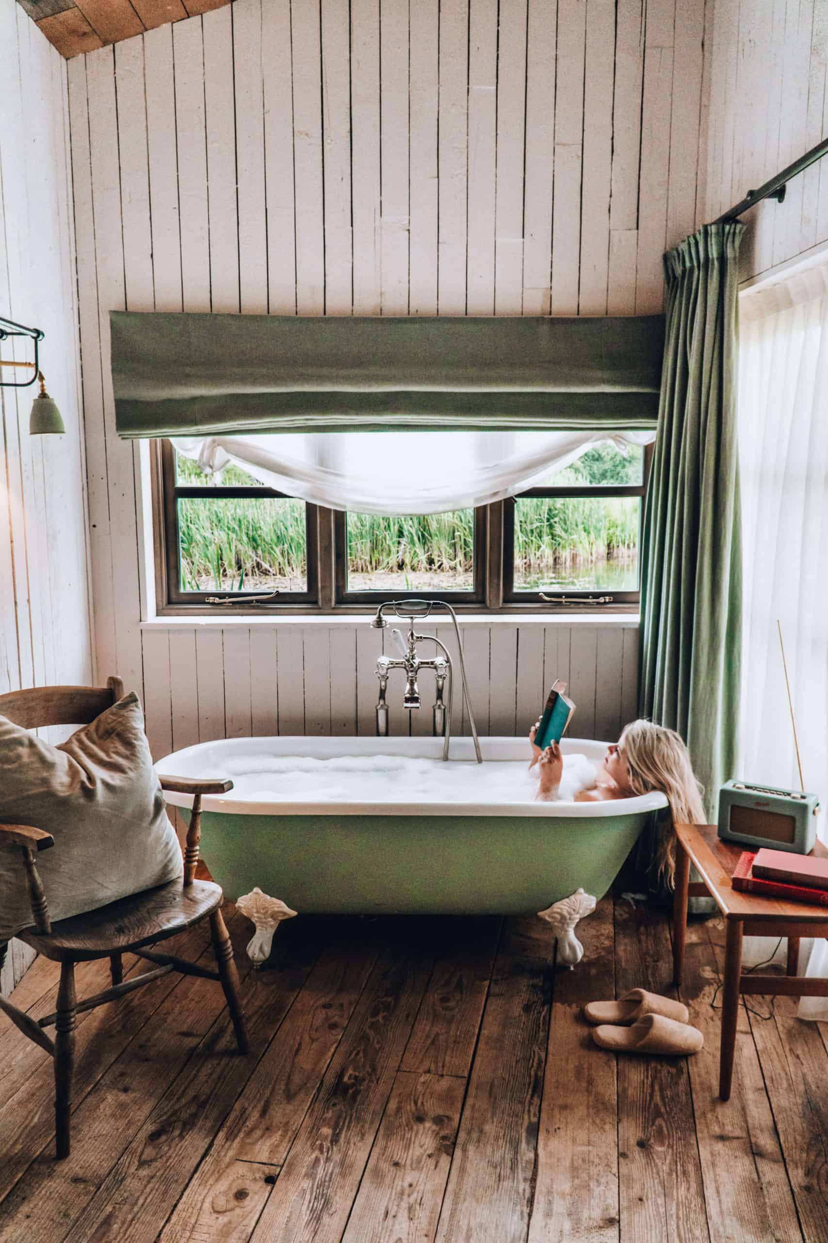 Soaking in the bathtub at Soho Farmhouse in the English Countryside | THE COTSWOLDS IN 20 PHOTOS