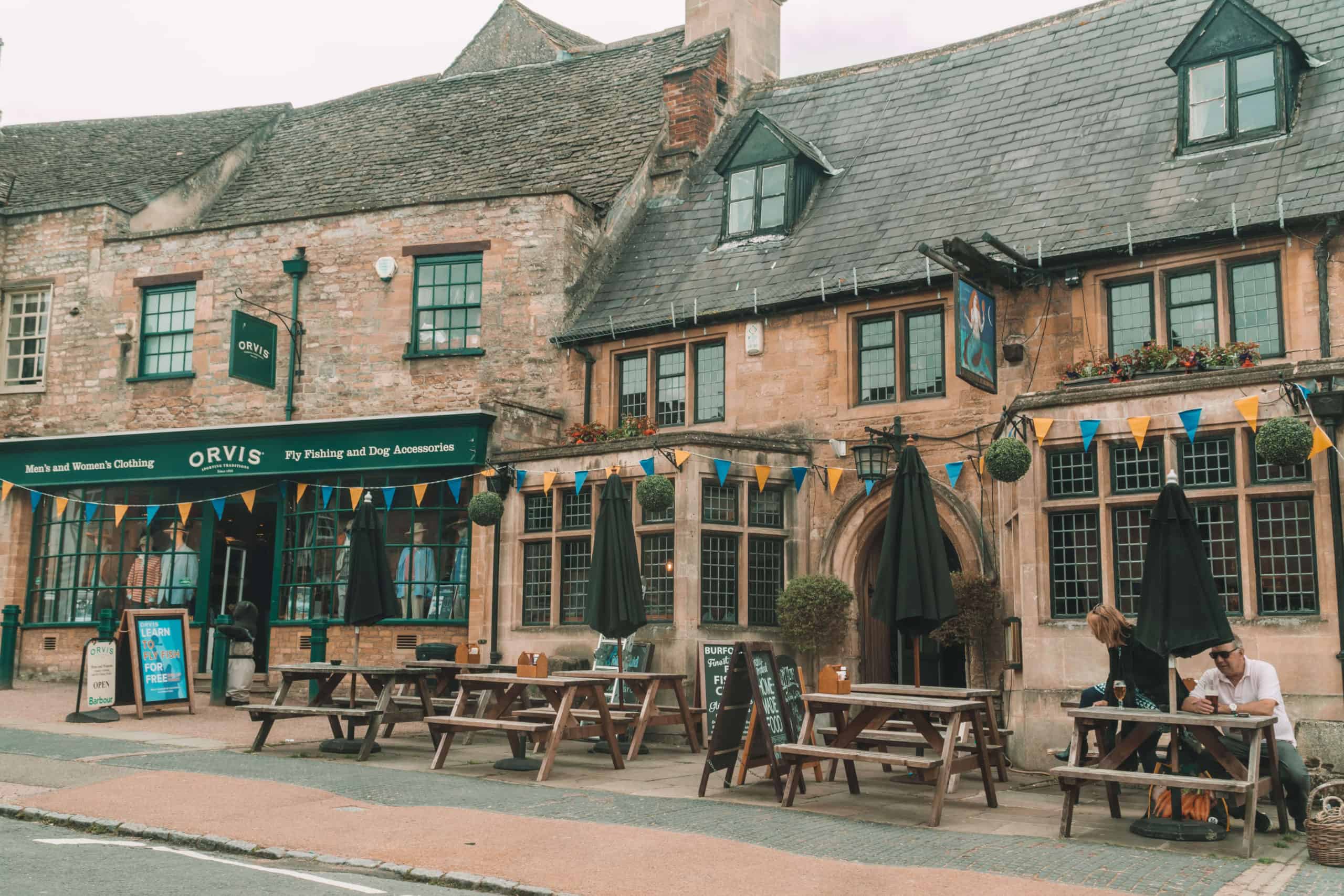 Charming English countryside towns | The Cotswolds in 20 Photos