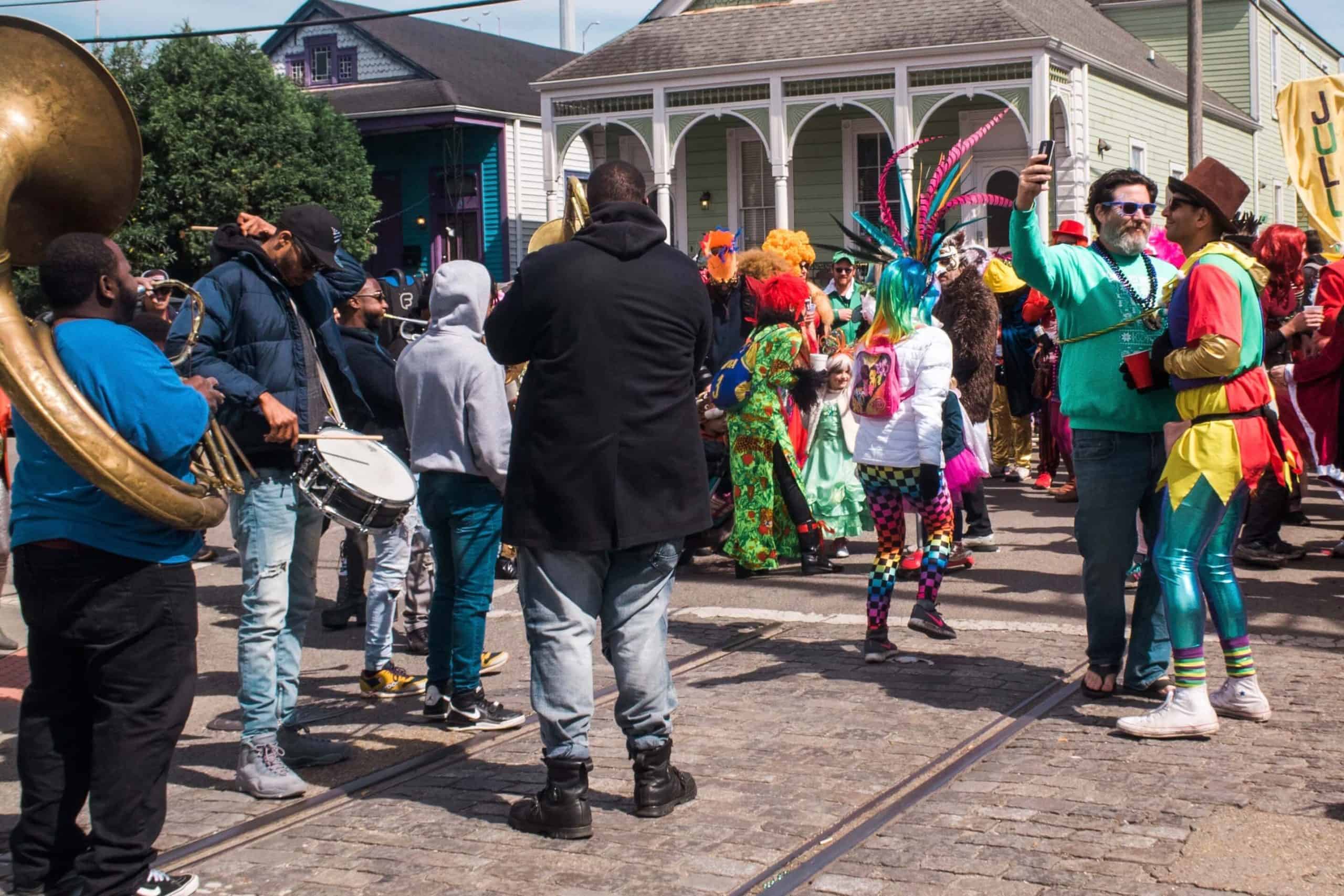 Walking parade | What to Expect at Mardi Gras in New Orleans