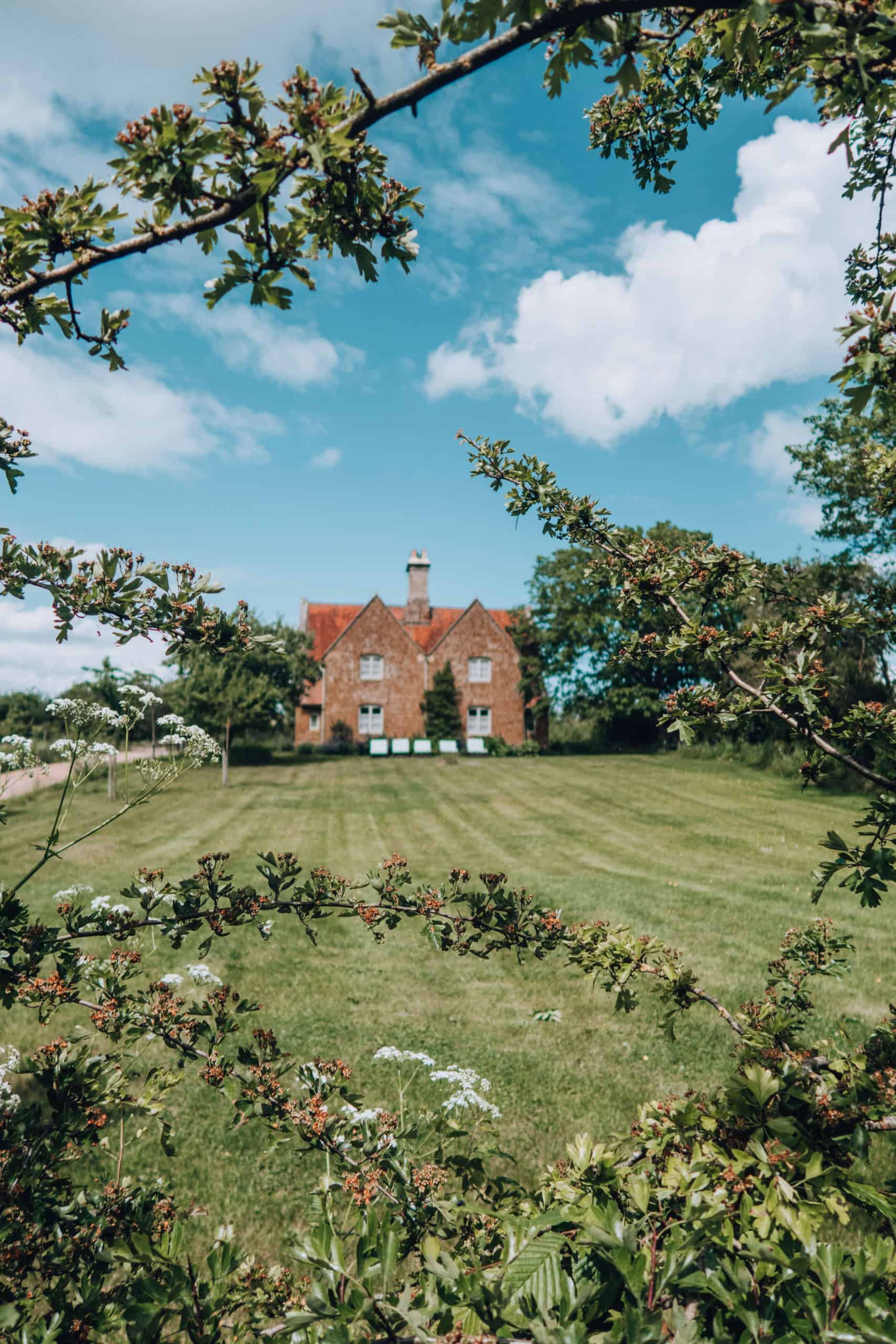 Cottage in the English Countryside | The Cotswolds in 20 Photos