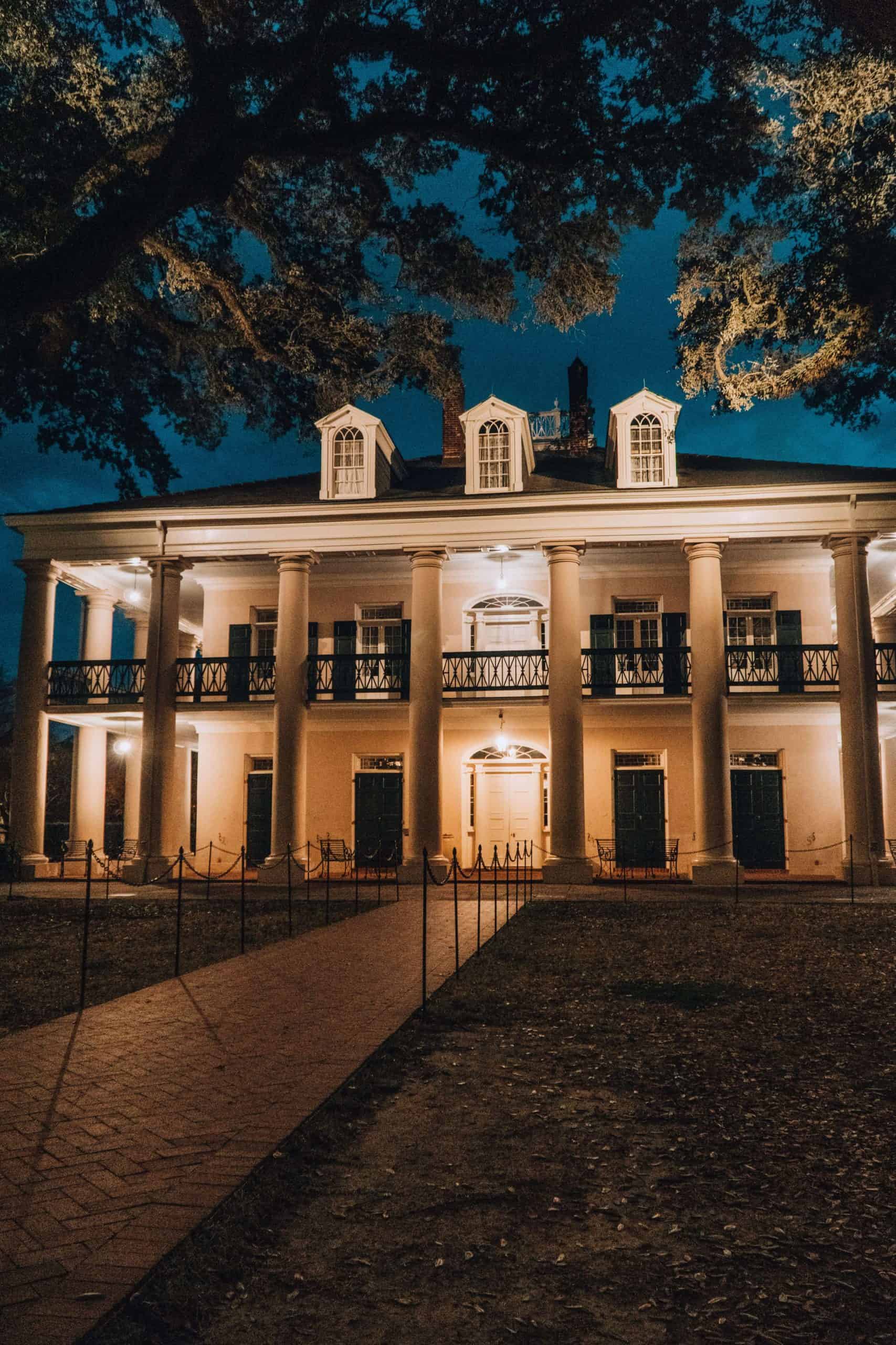 The Big House at night | Staying Overnight at Oak Alley Plantation in Louisiana | The Republic of Rose