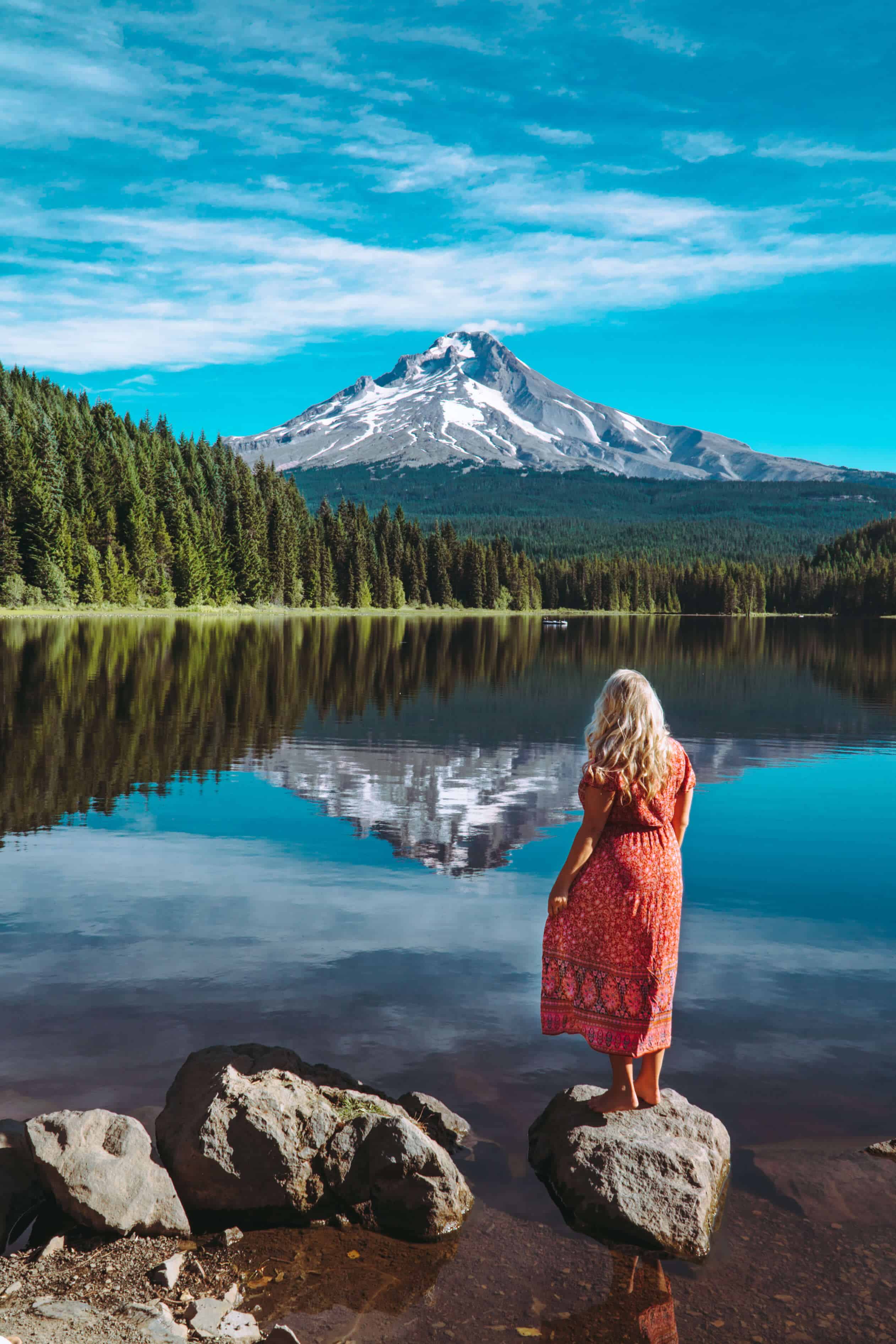 Trillum Lake - The Perfect Oregon Road Trip Itinerary | The Republic of Rose