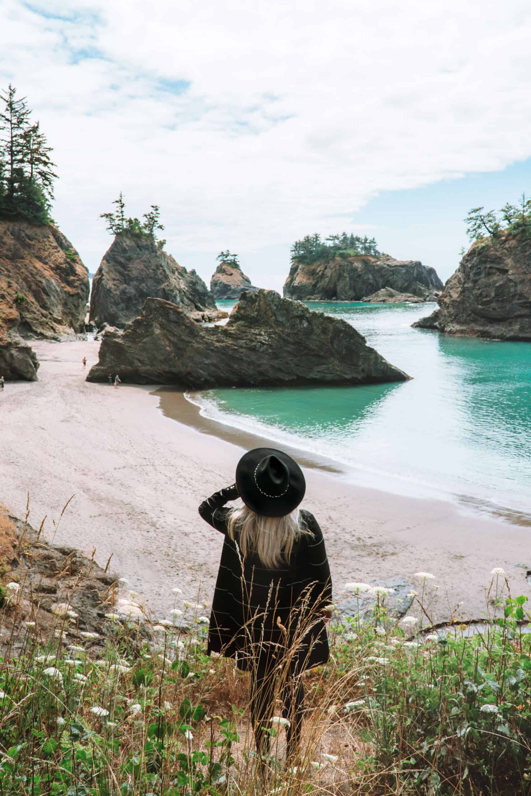 Secret Beach at Samuel H. Boardman State Scenic Corridor - The Perfect Oregon Road Trip Itinerary | The Republic of Rose