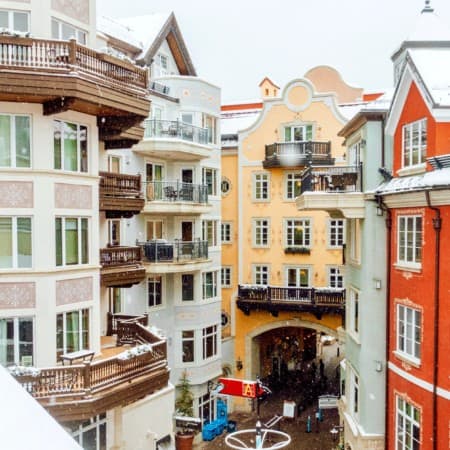 The Ultimate Guide to Visiting Vail, Colorado in the Winter | The Republic of Rose