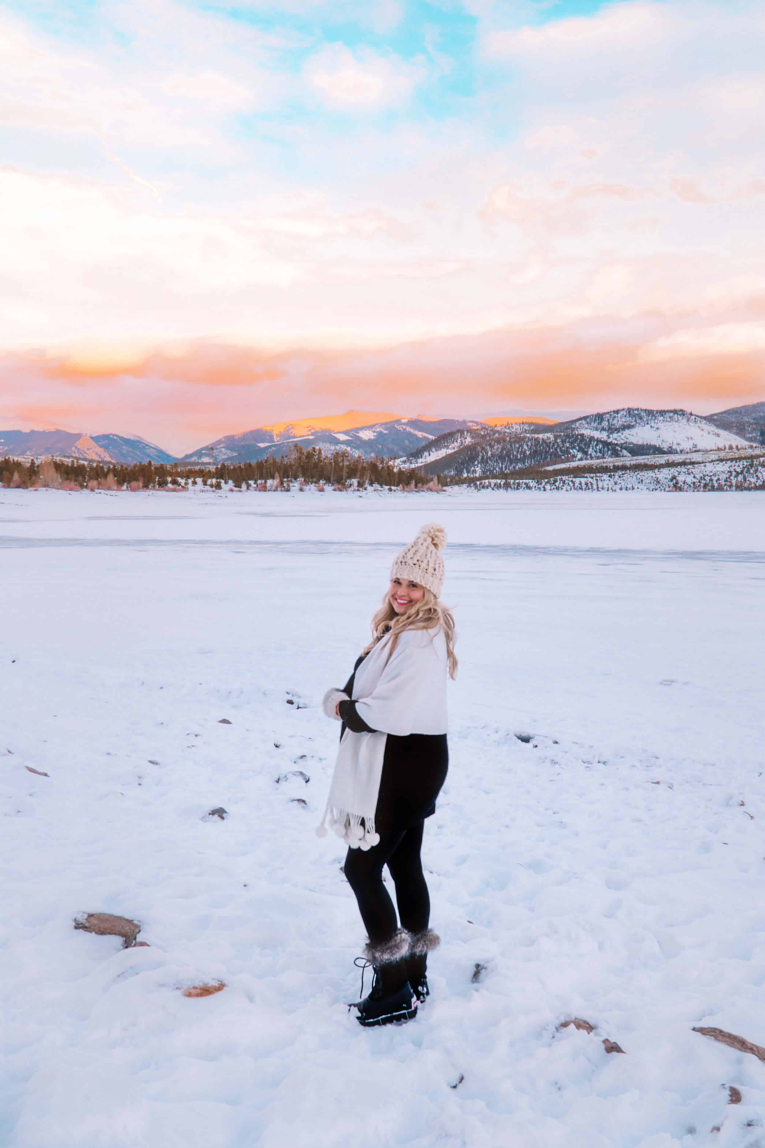 Sunset in Dillon | The Ultimate Guide to Vail, Colorado
