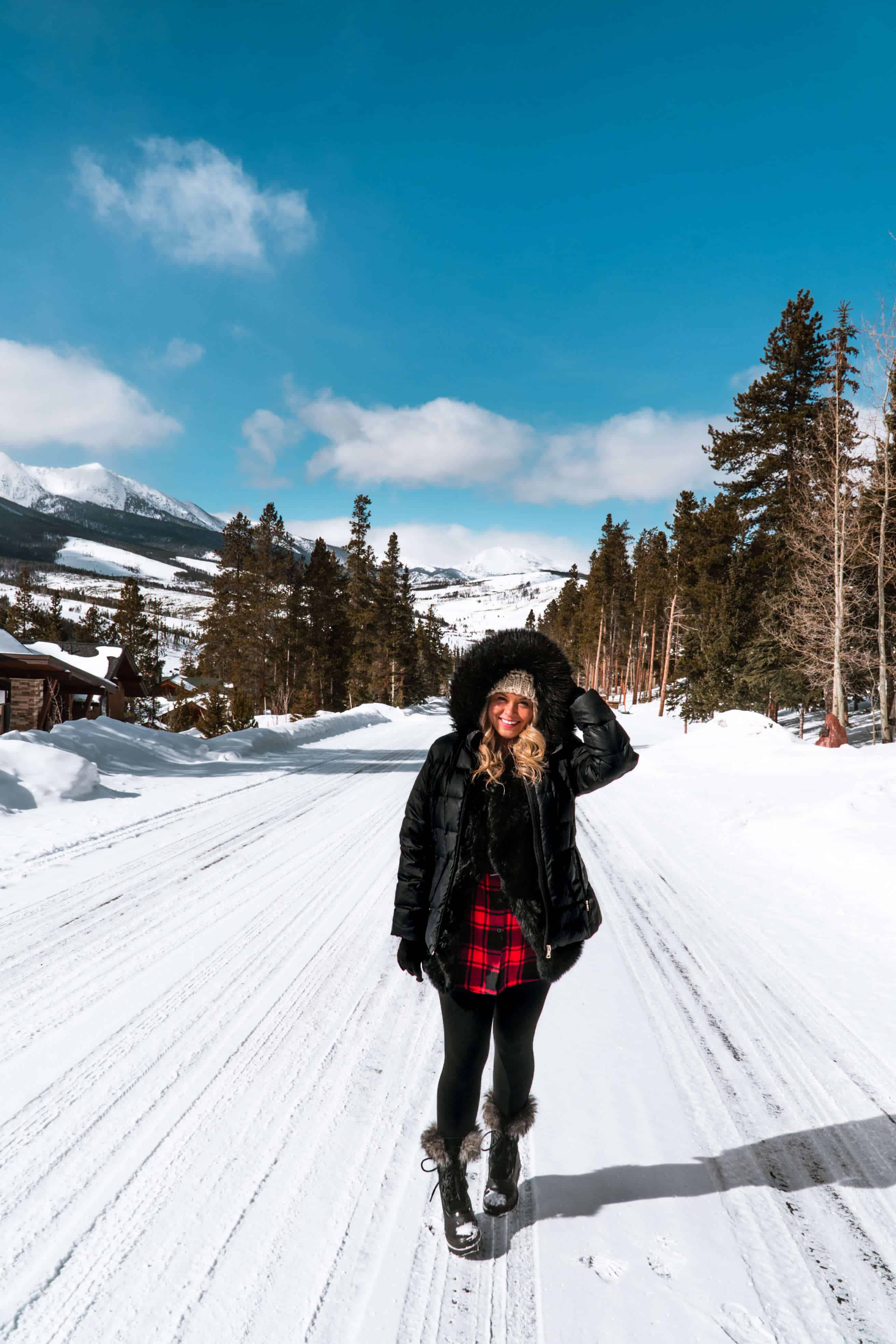 Mountain views over Breckenridge, Colorado | The Ultimate Guide to Breckenridge in the Winter