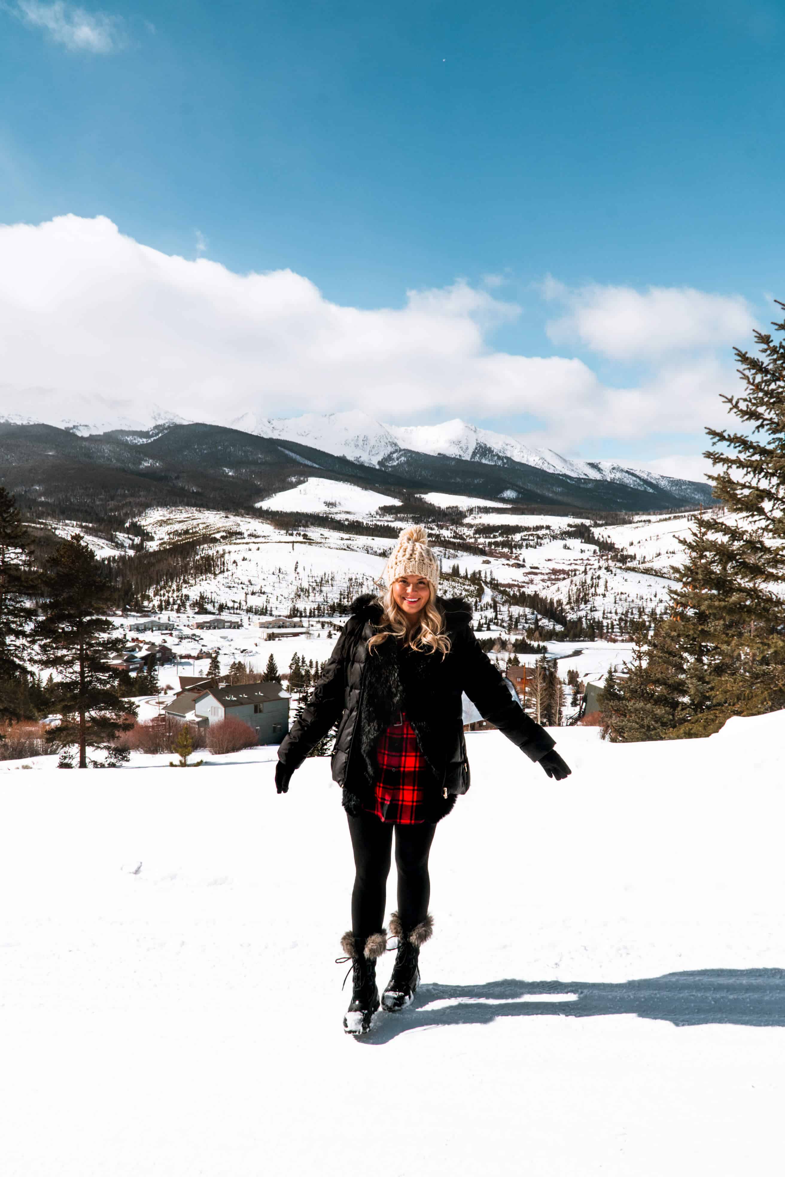 Mountain views over Breckenridge, Colorado | The Ultimate Guide to Breckenridge in the Winter