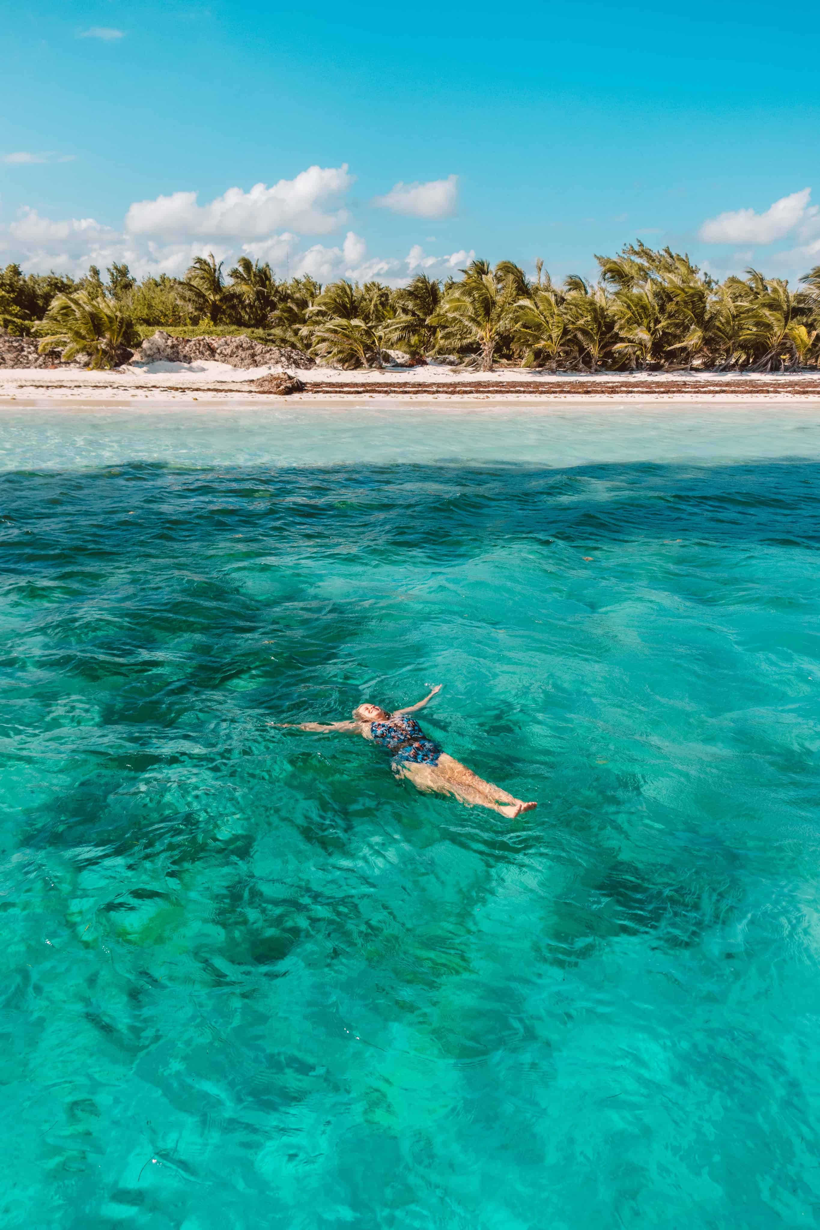 Boat day on Mayakoba’s 55’ VanDutch Yacht