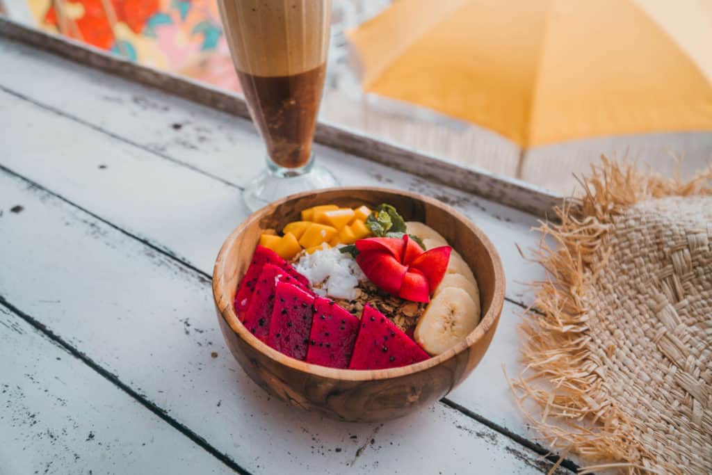 Smoothie bowl at Seabreeze Nusa Ceningan