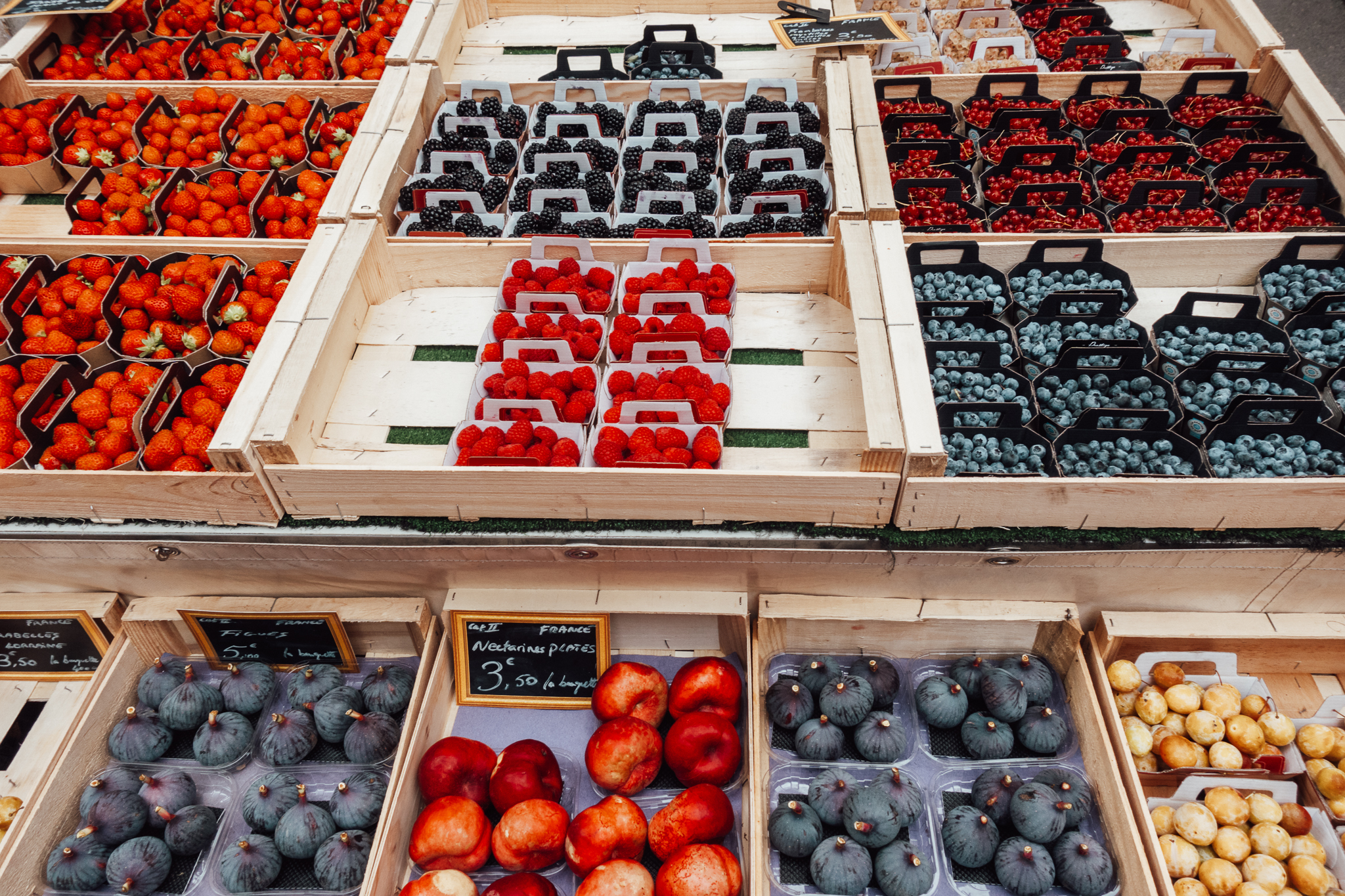 Fruit at the market in St Remy de Provence