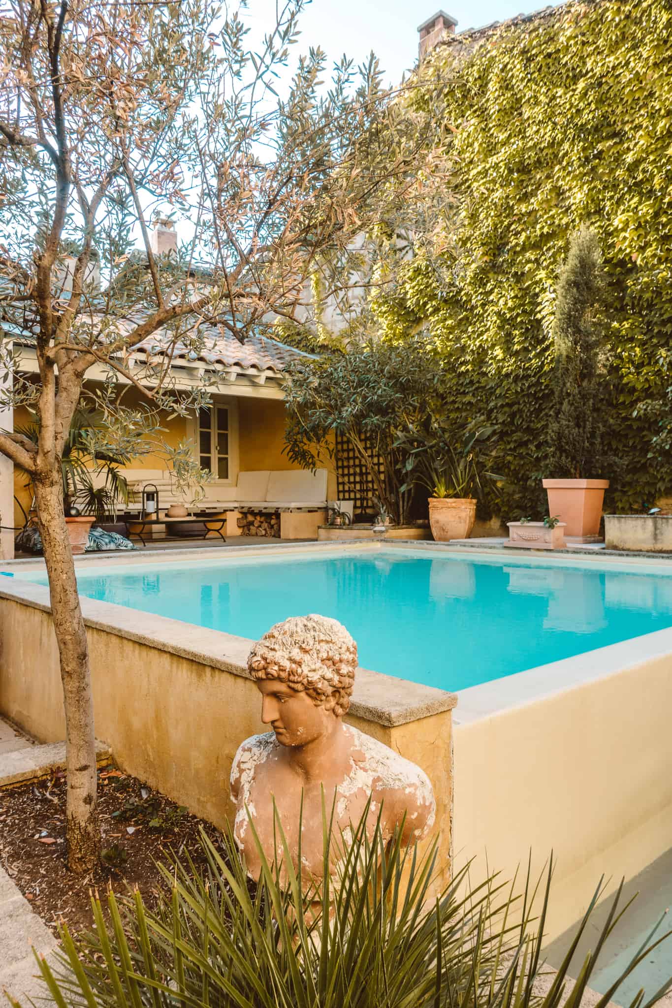 Pool in Avignon