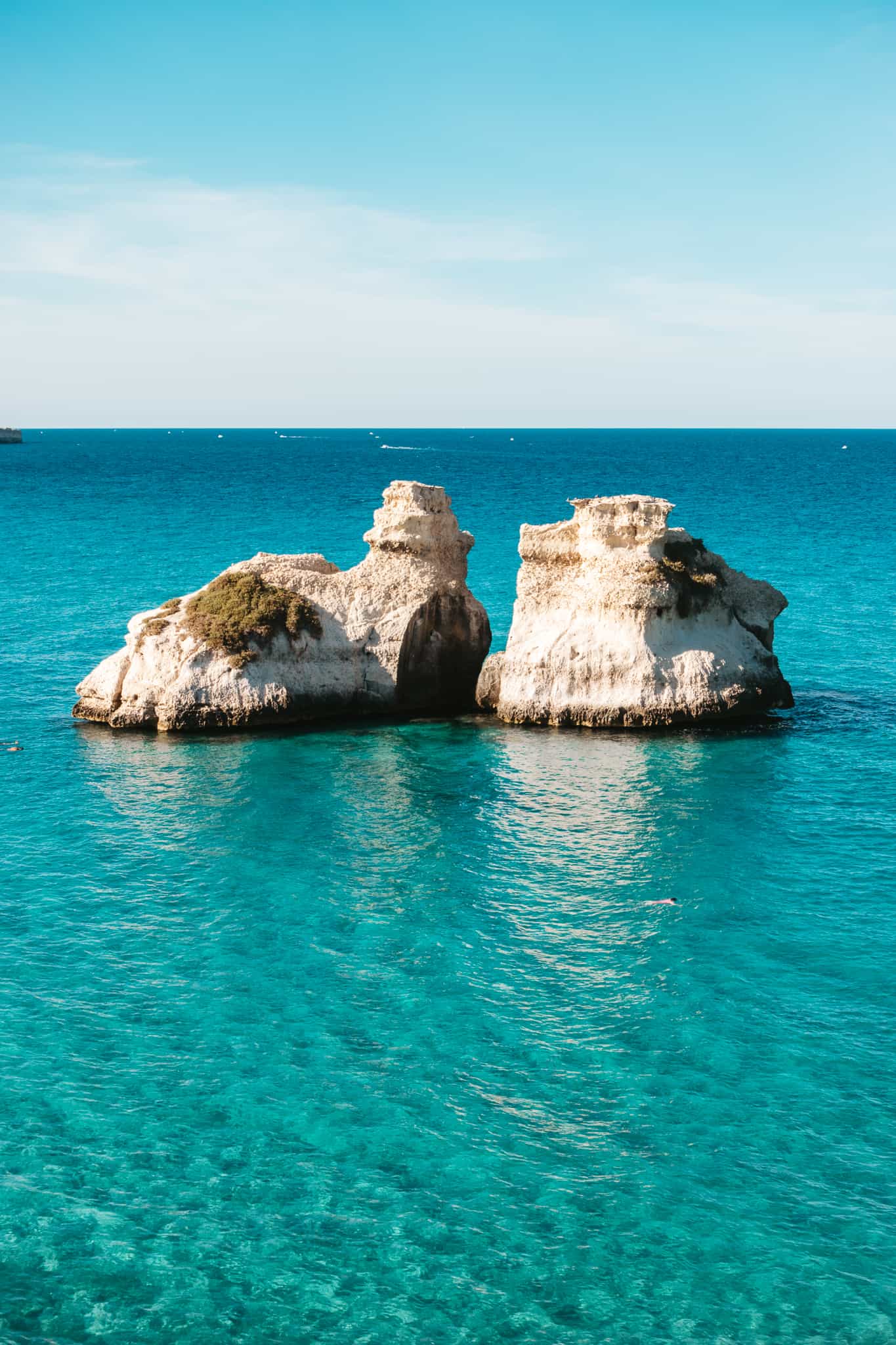 Rock formations Le Due Sorelle at Torre dell'Orso