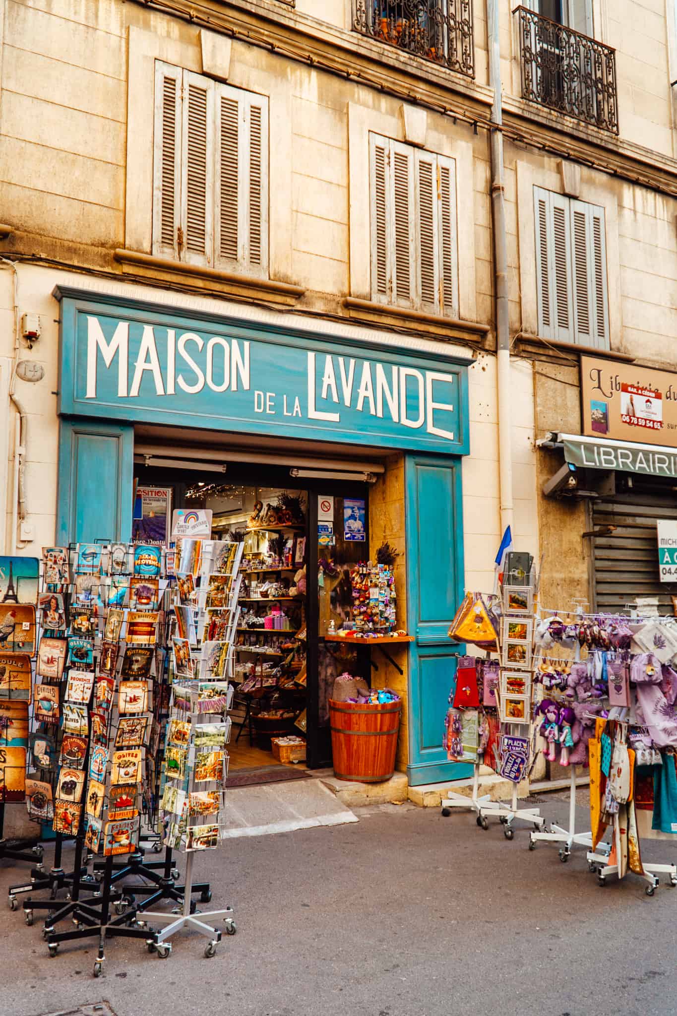 Shop in Aix-en-Provence