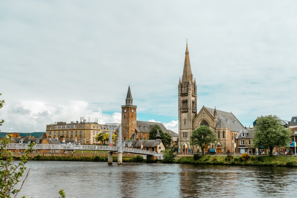 Church and bridge over River Ness