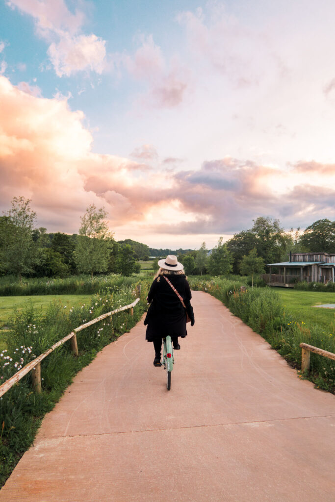 Bicycle ride through Soho Farmhouse