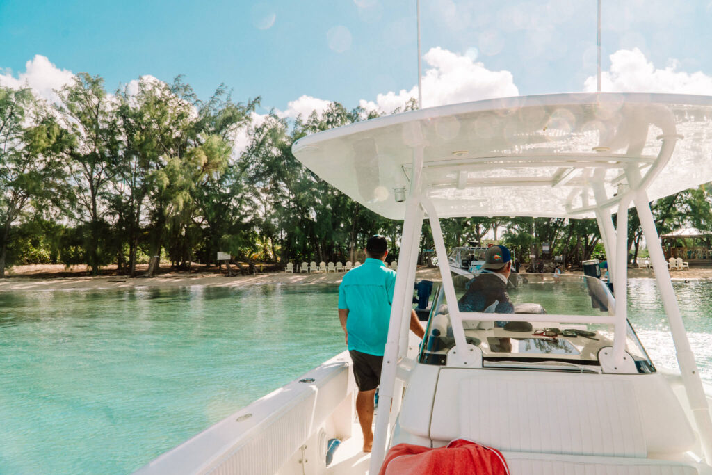 Boat excursion from Harbour Island, Bahamas